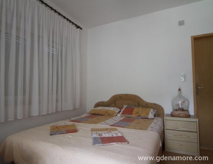 APARTMAN 9 4